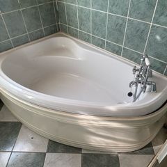 Bathtub