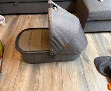 Uppababy Vista V2 Bassinet (Greyson)