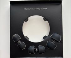 Loop switch 2 earplug tips, new