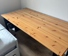 FREE Ikea Desk (drawer broken)