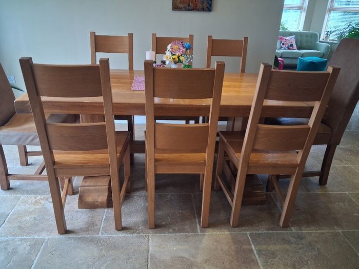 Dining Table & Chairs