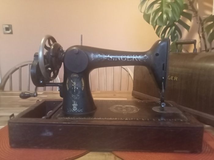 Antique Sawing Machine