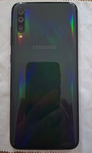 Samsung Galaxy A70 16 128GB  Android 11