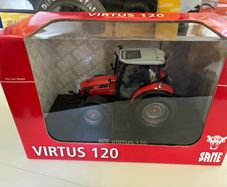 1:32 scale farm models