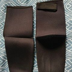 neoprene socks/beach socks. Size L -6-8