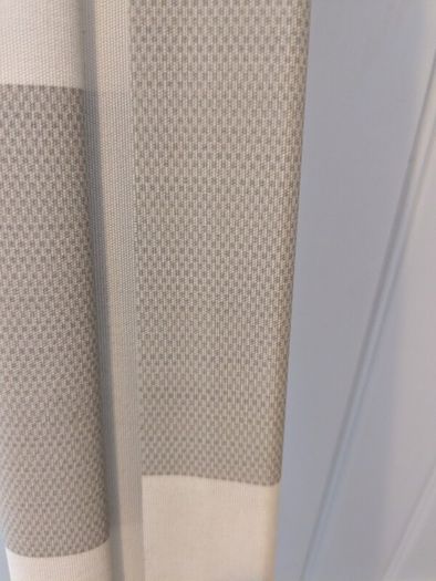 Roller Blind with pelmet