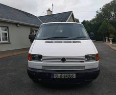 VolkswagenTransporterLWB 2.5 TDI 6mounts tax 6cvrt