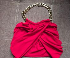 Red Chain Wrap Over Top with gold chain, size 10