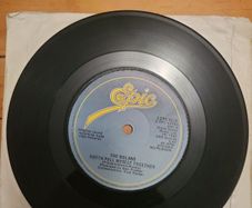 The Nolans Gotta Pull Myself Together 7 inch Epic S EPC 8878 1980