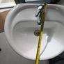 Bathroom Sink & Tap Image 5