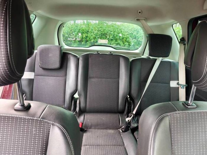 2012 Renault Scenic
