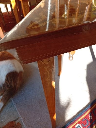 Vintage Italian triangle musical side table