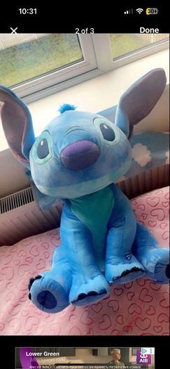 Large talking stitch