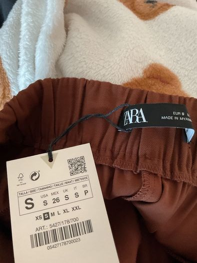 trousers Bnwt Zara wrap over front trousers size small rust brown shade