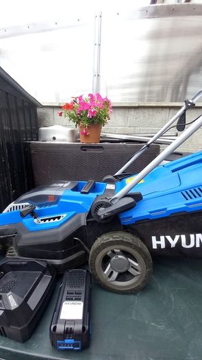 For parts,Cordless Electric Lawn Mower with Battery & Charger