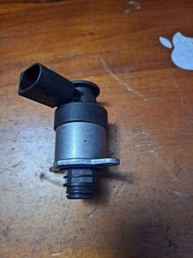 Bmw f30 fuel Control Valve
