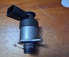 Bmw f30 fuel Control Valve