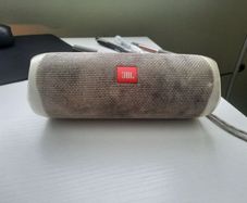 JBL flip 5