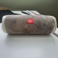 JBL flip 5