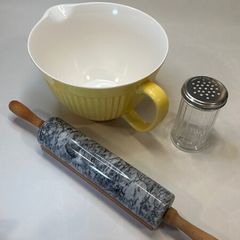 Baking tools - Rolling pin, Flour Shaker, Mixing bowl