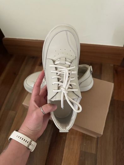Size 39 (6) New Leather Anatomical Shoes / trainers