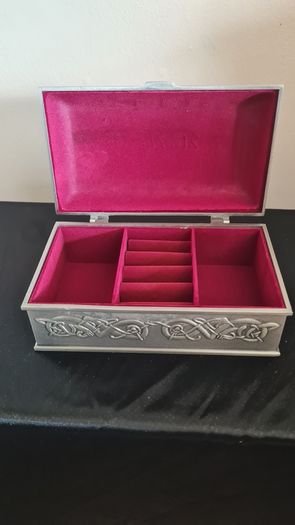 Cladder Mulligar pewter Jewellery box NEW