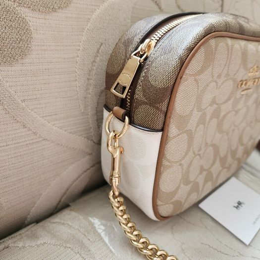 medium coach crossbody bag