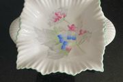 Collectable Shelly  circa 1930 s pretty  trinket dish