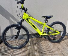 20 inch Team sports bike kids 6+