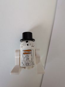 Lego star wars r2-d2 snowman