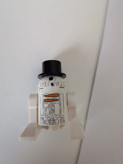 Lego star wars r2-d2 snowman