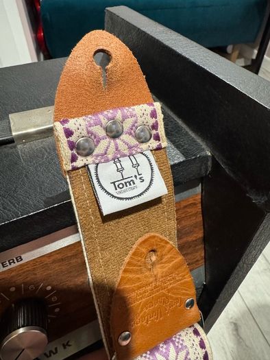 Guitar strap