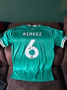 Milos Kerkez signed Liverpool 25/26 away jersey