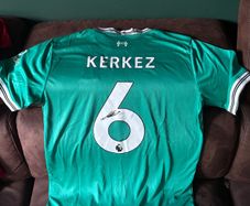 Milos Kerkez signed Liverpool 25/26 away jersey