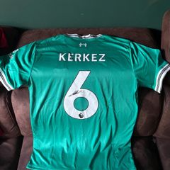 Milos Kerkez signed Liverpool 25/26 away jersey