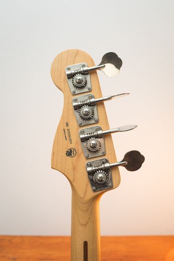 Fender MIJ Hybrid II Precision Bass with Rosewood Fretboard - Metallic 3-Color Sunburst