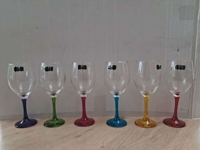 Newgrange Rainbow Wine Glass Set of 6