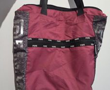 Pink by Victoria's Secrets gym bag