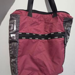 Pink by Victoria's Secrets gym bag