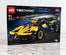 New LEGO Technic Bugatti Bolide Racing Car Set (42151)