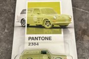 '69 Volkswagen Squareback hot wheels