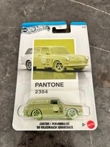 '69 Volkswagen Squareback hot wheels