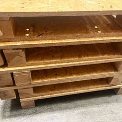 Oriented strand board (OSB BOARD) pallet