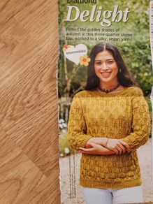 A Knitting Pattern - A Three Quarter Length Sleeve Top - Diamond Detail - E