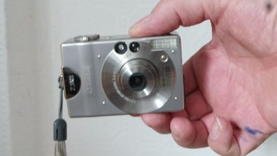 Canon Digital IXUS compact digital camera
