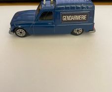 Norev Renault 4 van police