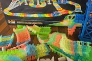 Glow Tracks Super car set