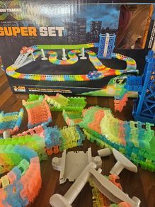 Glow Tracks Super car set