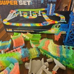 Glow Tracks Super car set