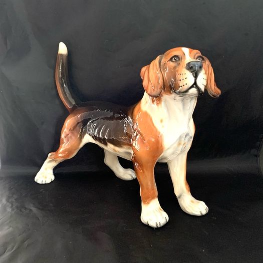 Vintage Giovanni Ronzan Beagle Figurine